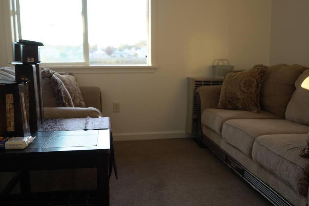 Queen Bed Beautiful Sunset W River View Fast Wifi Apartamento Troy Exterior foto
